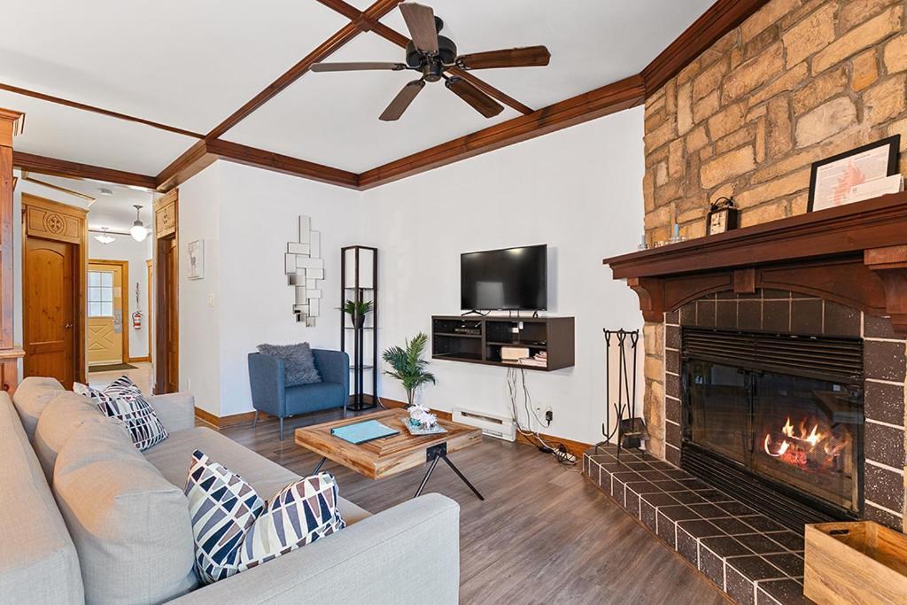 Le Manoir 106-7 By Escapades Tremblant Apartment Mont-Tremblant Ngoại thất bức ảnh