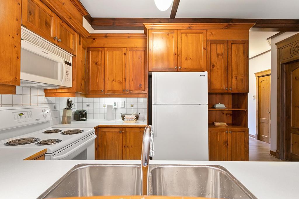 Le Manoir 106-7 By Escapades Tremblant Apartment Mont-Tremblant Ngoại thất bức ảnh